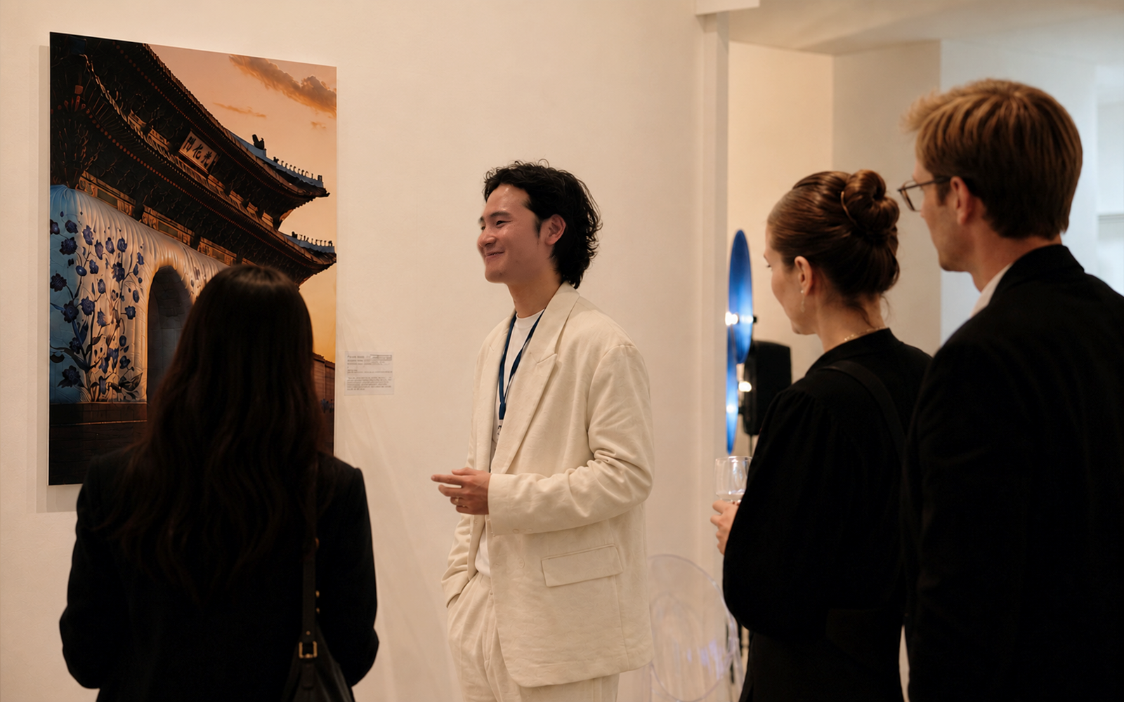 Speaking with visitors at the Saatchi Gallery exhibition
